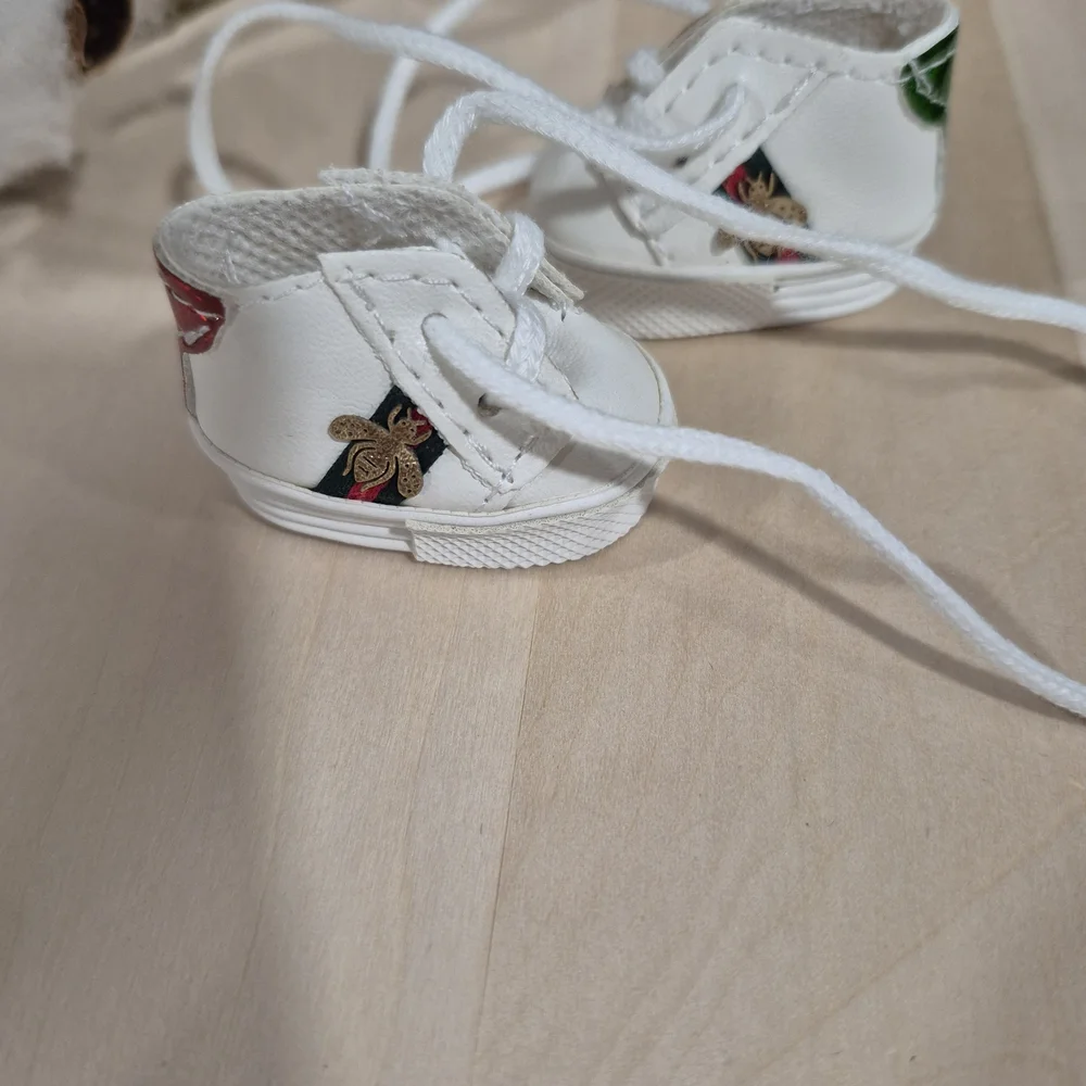 🎊🎊NEW🎊🎊 ADORABLE!! LABUBU Tennis Shoes In WHITE, RED AND GREEN
